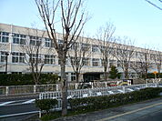 東近江市立八日市北小学校（758m）