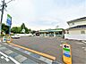 周辺：ファミリーマート上田踏入二丁目店（949m）