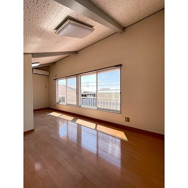 detached 群馬県伊勢崎市宮子町3491-5
物件地図