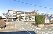 役所「伊勢崎市あずま支所まで1697m」