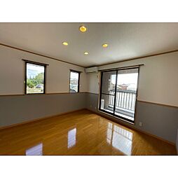 コンパートメントＷクエストI 1101 1階1Kのリビング/ダイニング