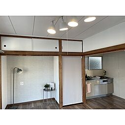 居間