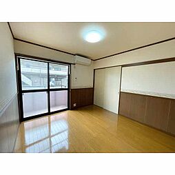 居間