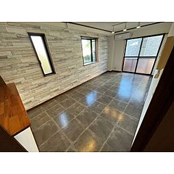 スパイラルヒル 201 2階3LDKのリビング/ダイニング