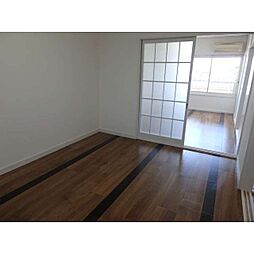 ヴィレッジ大山 202 2階2DKのリビング/ダイニング