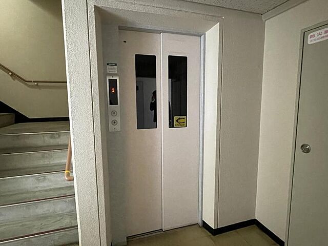 その他 ファミール月寒 3階/-