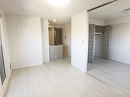 ROSALIDE 〜ロザリード〜 301 3階2LDKのリビング/ダイニング