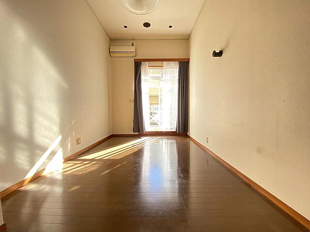 洋室