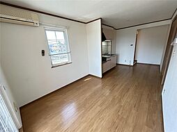 レインボーヒルズ 201 2階2DKのリビング/ダイニング