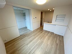 グランヴァレーＢ 203 2階1LDKのリビング/ダイニング