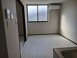 グランデドゥ 104 1階1LDKのリビング/ダイニング