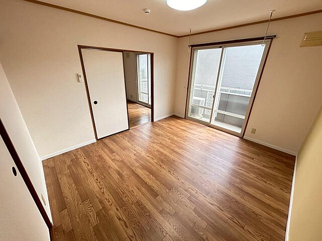 寝室
