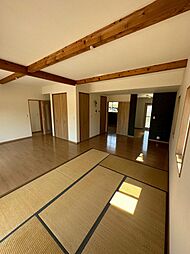 中津市三光諫山 3LDKのリビング/ダイニング