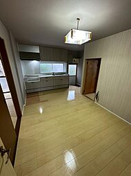 伊万里市山代町楠久津 2LDKのリビング/ダイニング