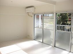 パークサイド篠崎. 3F1LDK 3階1LDKのリビング/ダイニング