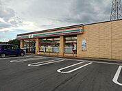 セブンイレブン下越津川店　距離