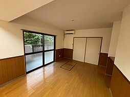 ルネス港南台五番館 302 3階3LDKの室内