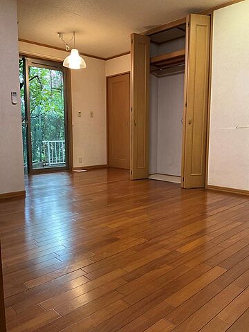 リビング/ダイニング 江戸川区平井2丁目9-18