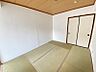 室内：写真は同間取り別部屋です。