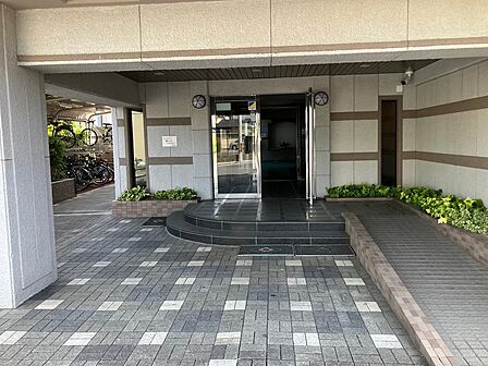 マンション入口