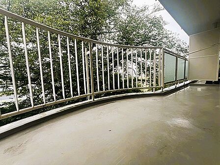 2部屋から出入り可能なワイドバルコニー!