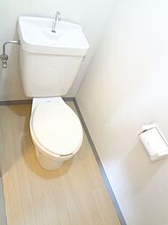 [トイレ] 清潔感あるトイレです