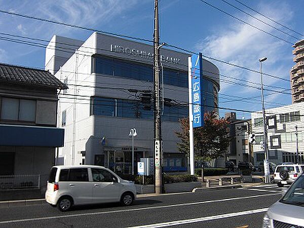 画像23:広島銀行（550m）