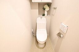 [トイレ] 建物の居住性に拘った邸宅は、「落ち着き」と「安らぎ」と「快適」を実現してくれます。
