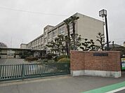 一宮市立千秋小学校 850m