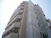 平成１９年１月築の鉄筋コンクリート造のマンションです。
