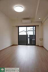 ルーブル西高島平 2階1Kのリビング/ダイニング