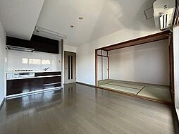 都営三田線 西高島平駅 徒歩10分の賃貸マンション 4階3LDKのリビング/ダイニング