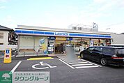 ローソンふじみ野苗間店 徒歩9分。コンビニ 710m