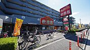 生鮮館世界市 徒歩20分。スーパー 1530m