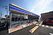 ローソン川越街道新河岸店 347m