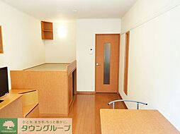 レオパレス三ッ沢上町II 1階1Kのリビング/ダイニング