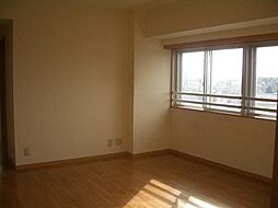 ドゥーエ横浜駅前 0714 7階3LDKのリビング/ダイニング