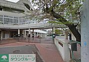 ★★幸ケ谷小学校 徒歩10分。小学校 800m