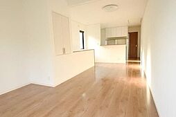 国立テラスハウス 1階2LDKのリビング/ダイニング