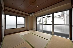 勇進ビル 3階2DKのリビング/ダイニング