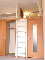 レオパレスエルパセオIII 2階1Kのリビング/ダイニング