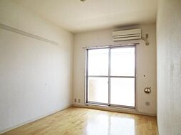 プライムアーバン武蔵小金井 1階3DKのリビング/ダイニング