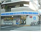 ハニーズ府中くるる店 69m