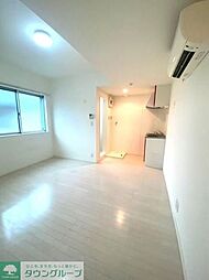 アートヒルズ井の頭公園 2階ワンルームのリビング/ダイニング