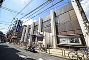 みずほ銀行ひばりが丘支店 141m