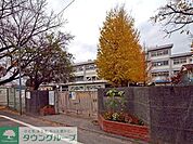 西東京市立芝久保小学校 徒歩13分。小学校 1020m