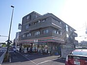 セブンイレブン 298m