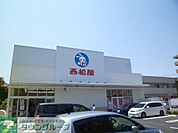 西松屋 徒歩8分。ショッピングセンター 570m