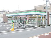 ファミリーマート 337m