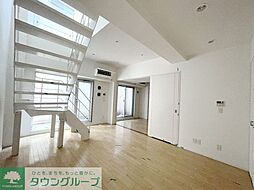 東京メトロ南北線 白金高輪駅 徒歩7分の賃貸マンション 1階2LDKのリビング/ダイニング